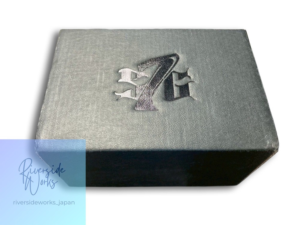 Strictly 7 Guitars / Hiss-Teria