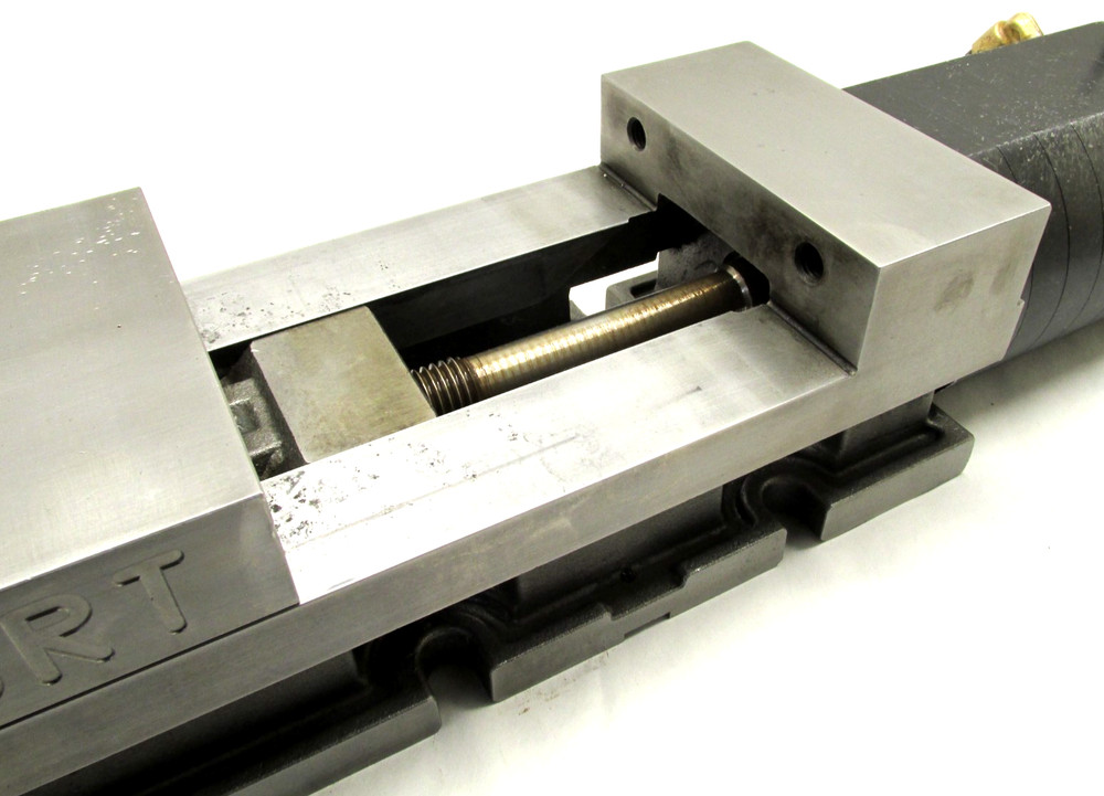 KURT 6" AIR VERSALOCK PRECISION CNC MACHINE VISE w/ HANDLE - #3600A