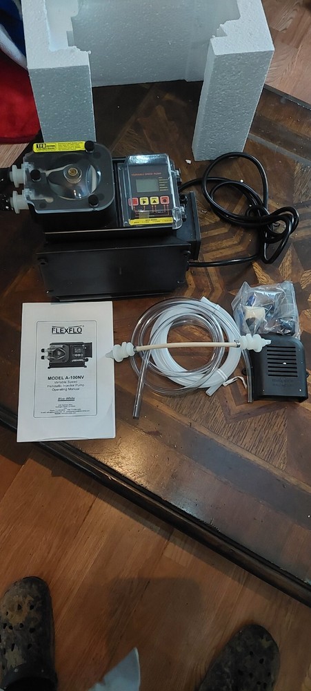 Flexflo peristaltic injector pump