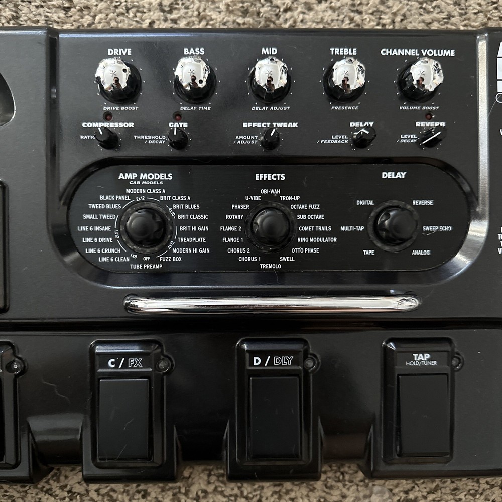 LINE 6 Floor-POD-Plus Guitar Multi Effects Processor