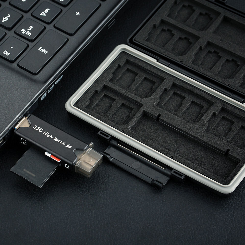 Memory Card Case Storage Holder + Card Reader fits 16 Micro SD SDXC SDHC Cards