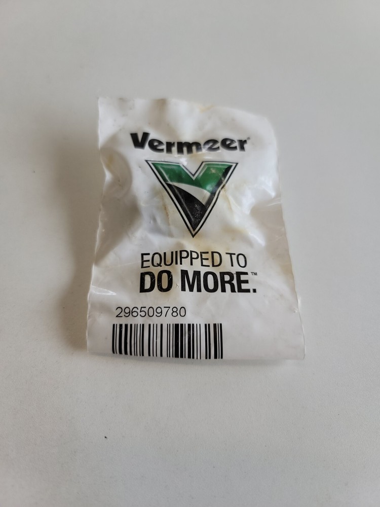 296509780 Vermeer Fitting-Threaded Sleeve