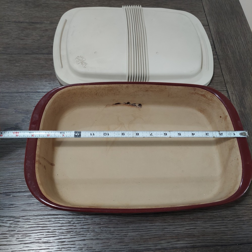 Pampered Chef Retired Cranberry Rectangular Baker 9”x13” Stoneware 1338 with lid