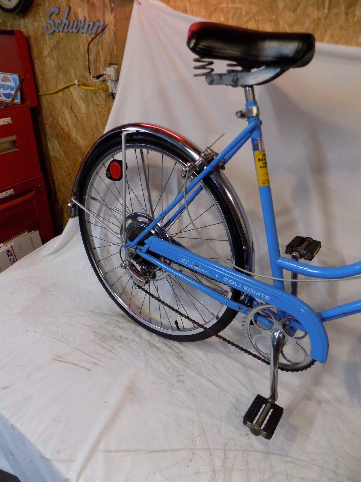 1974 SCHWINN COLLEGIATE 5-SPEED OPAQUE BLUE CRUISER BIKE SPEEDSTER BREEZE RACER