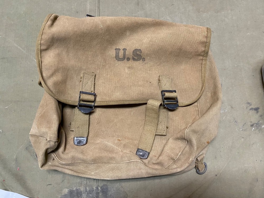 ORIGINAL WWII US AIRBORNE PARATROOPER M1936 m36 MUSETTE JUMP BAG-OD#3, 1943
