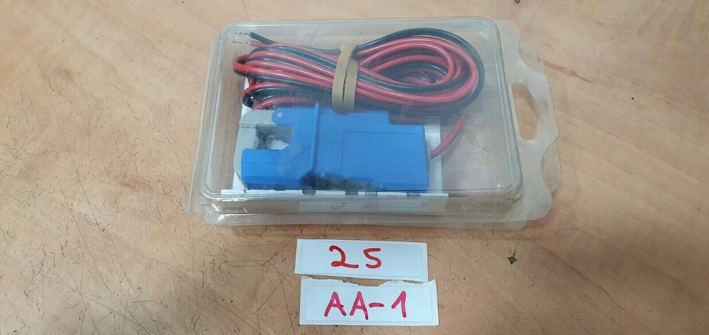 Universal Technic M1 200A / 200 mA micro clamps blue