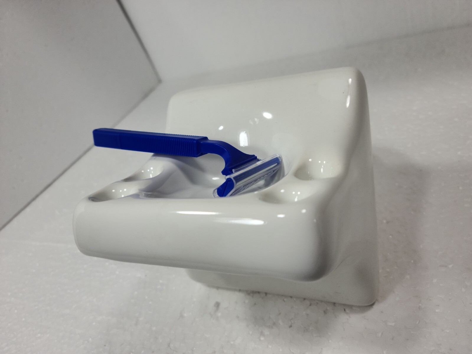 Vintage Bright White Ceramic Toothbrush Holder Tumbler Cup Tray Daltile 0190