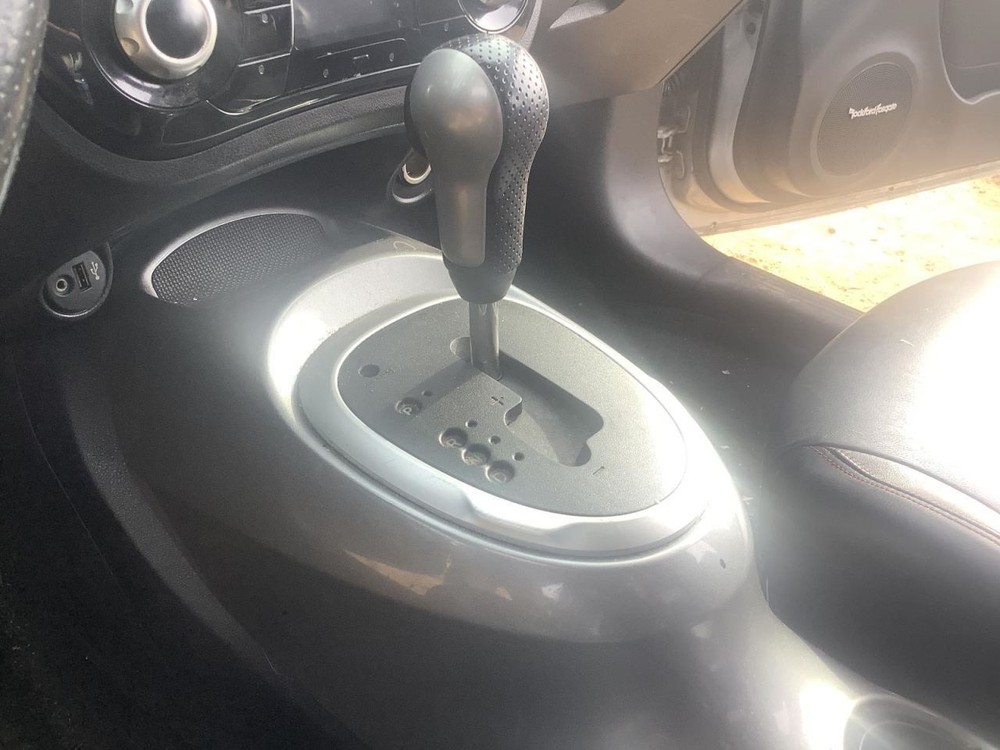 Console Front Floor CVT Fits 11-17 JUKE 4993871
