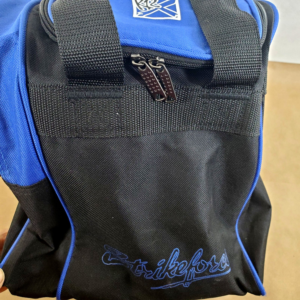 Strikeforce Single Ball Bowling Bag Durable Polyester with Padded Compartment