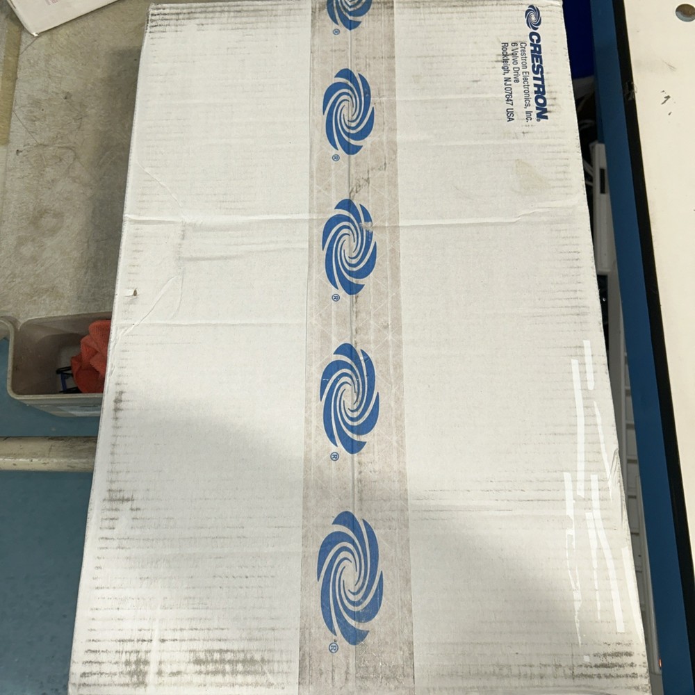 Crestron PC-100 Power Conditioner 100