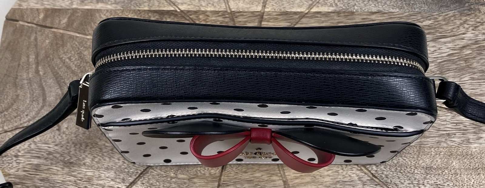 Kate Spade x Disney Minnie Mouse Polka Dot Crossbody Bag Purse Bow