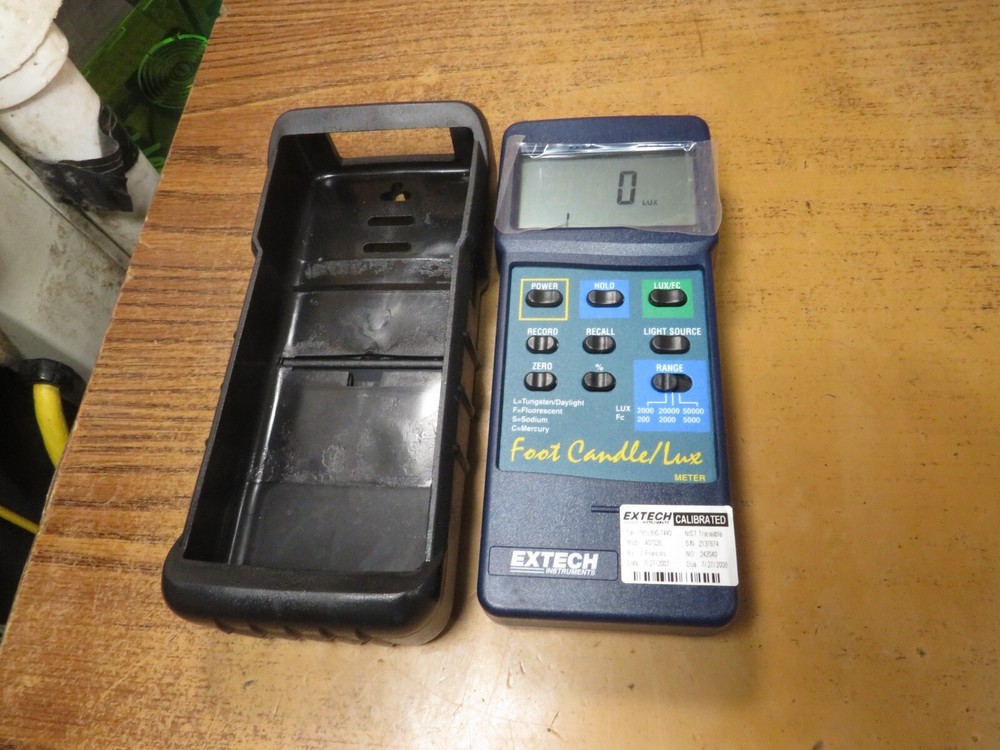 Extech Model 407026 Heavy Duty Light Meter