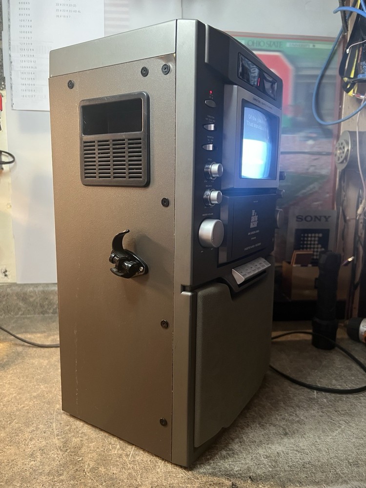 The Singing Machine Model: STVG-500. Karaoke Machine