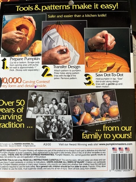 Pumpkin Master, Pumpkin Halloween Carving Kit Pattern Book