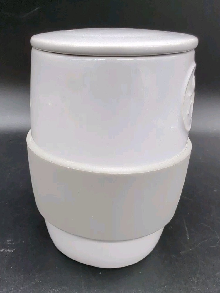 Pampered Chef Ceramic Egg Cooker~Two Cup Four Egg Capacity~Dishwasher Safe