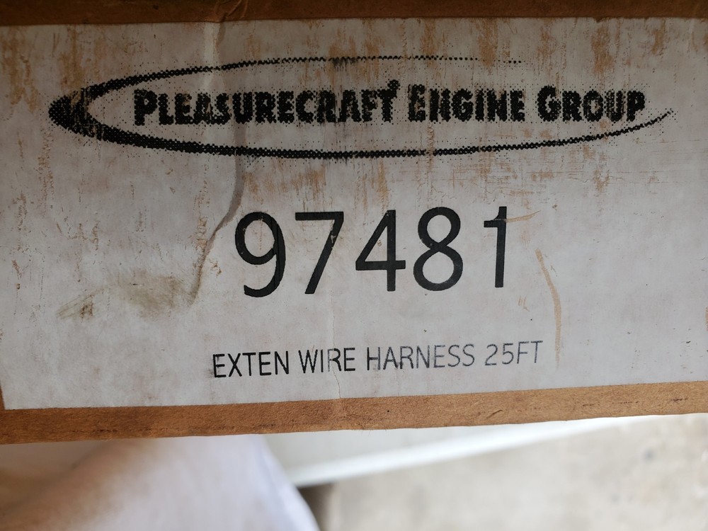 Crusader Wire Harness Extension 25 Feet Color Coded 8 Pin Rectangular 97481