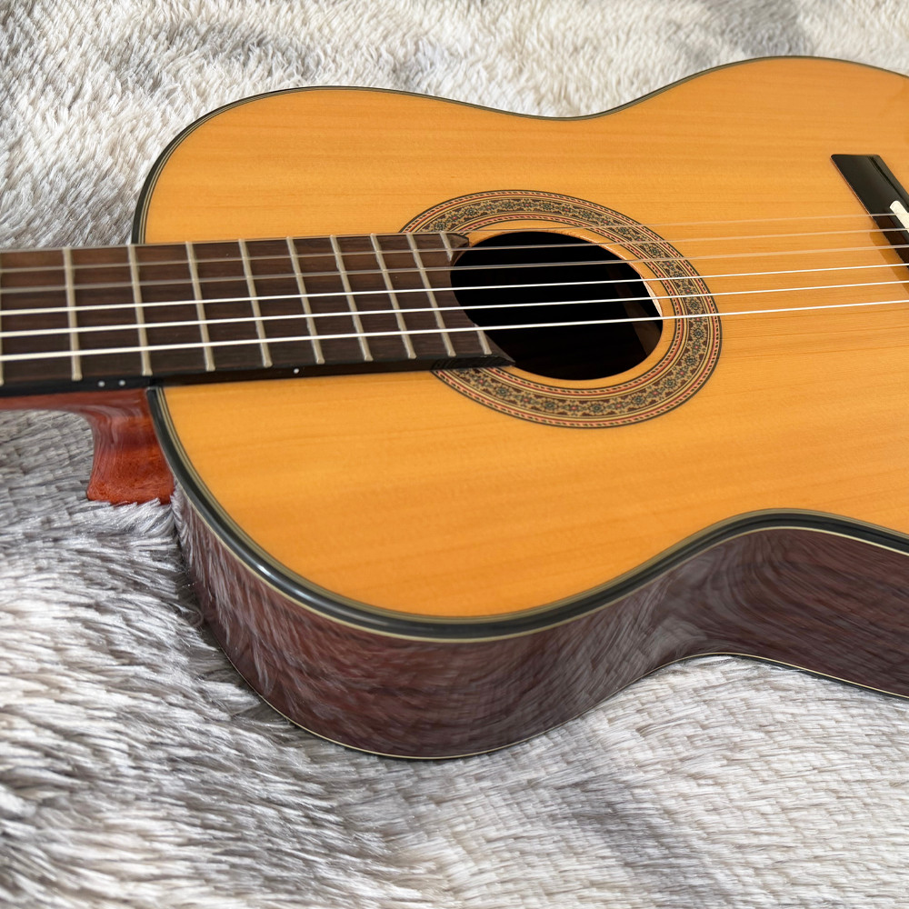 AC-600C Parameter Configuration Model NO: AC-600C Top: Cedar Solid Back & Side: