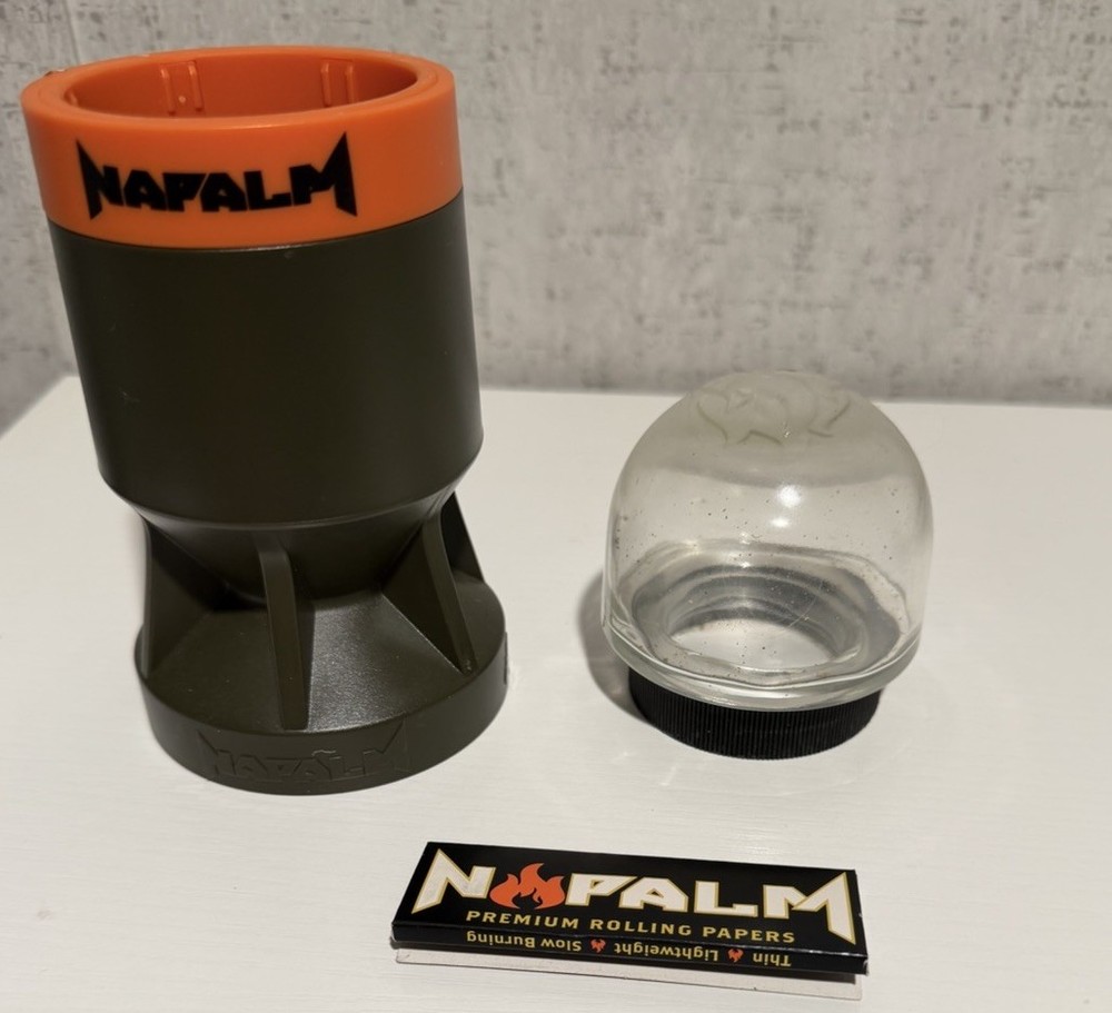 NAPALM Rolling Paper Dispenser + Premium Papers Bundle Smoker Storage Case