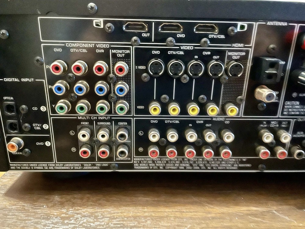 Yamaha HTR-6050 5.1