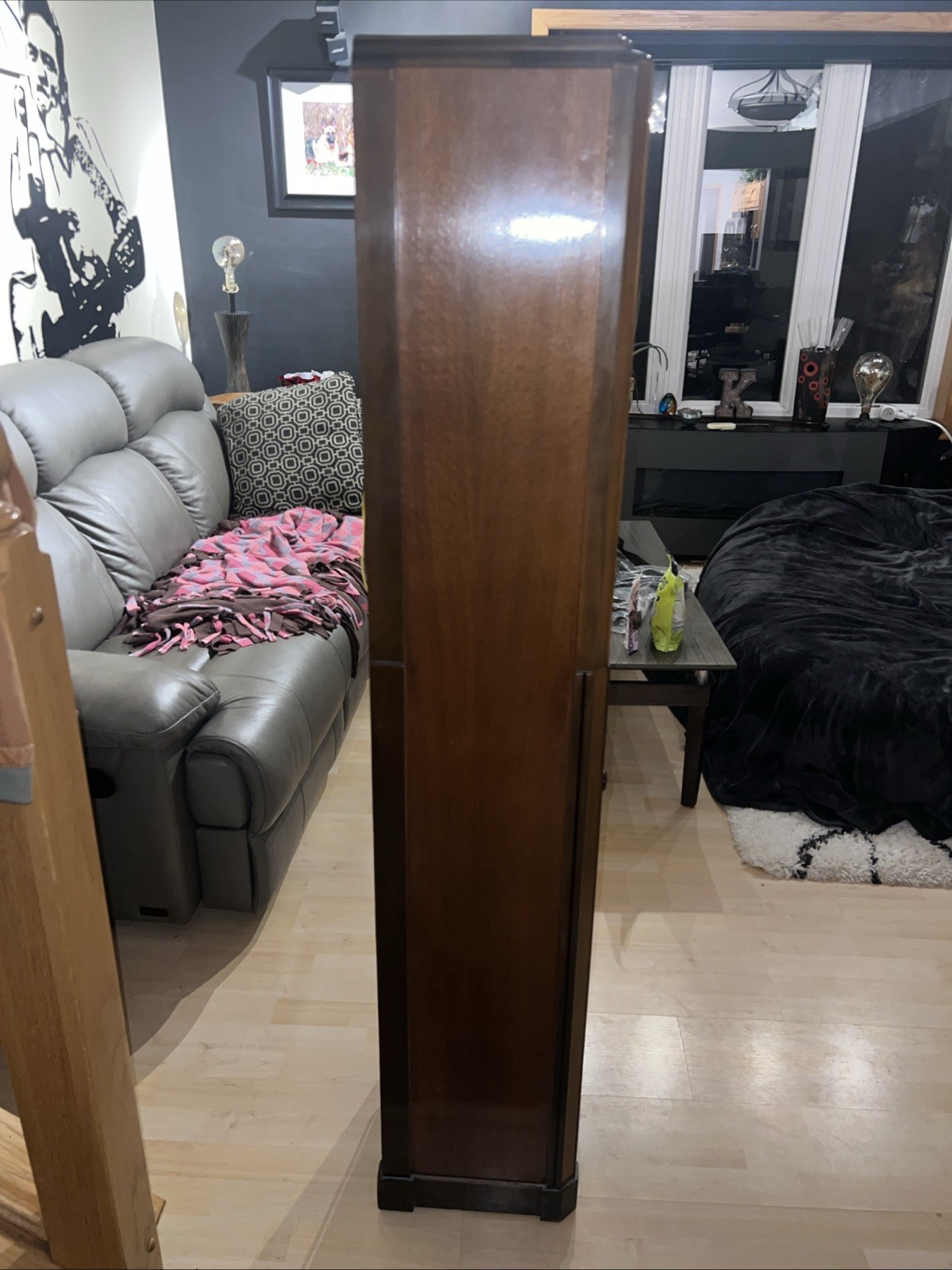 ORIGINAL ART DECO WESTINGHOUSE WR-16 "COLUMNAIRE” GRANDFATHER CLOCK RADIO