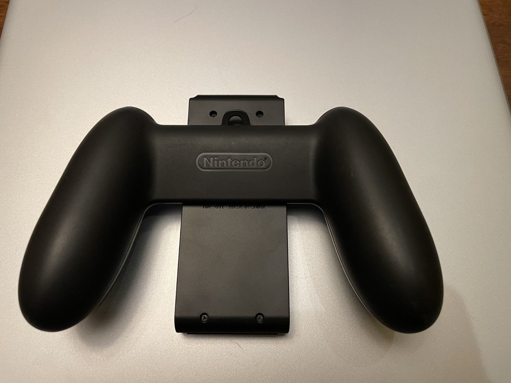 Nintendo Switch Joy-Con Charging Grip Controller Dock Black Used