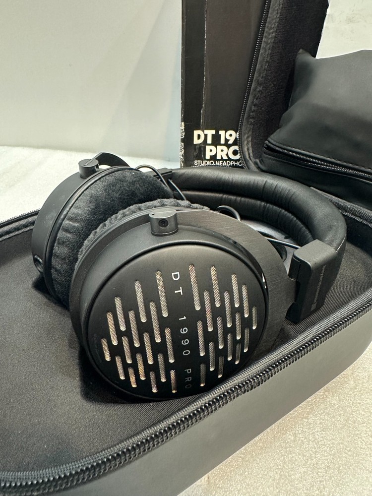 Beyerdynamic DT 1990 Pro Studio Reference Headphones