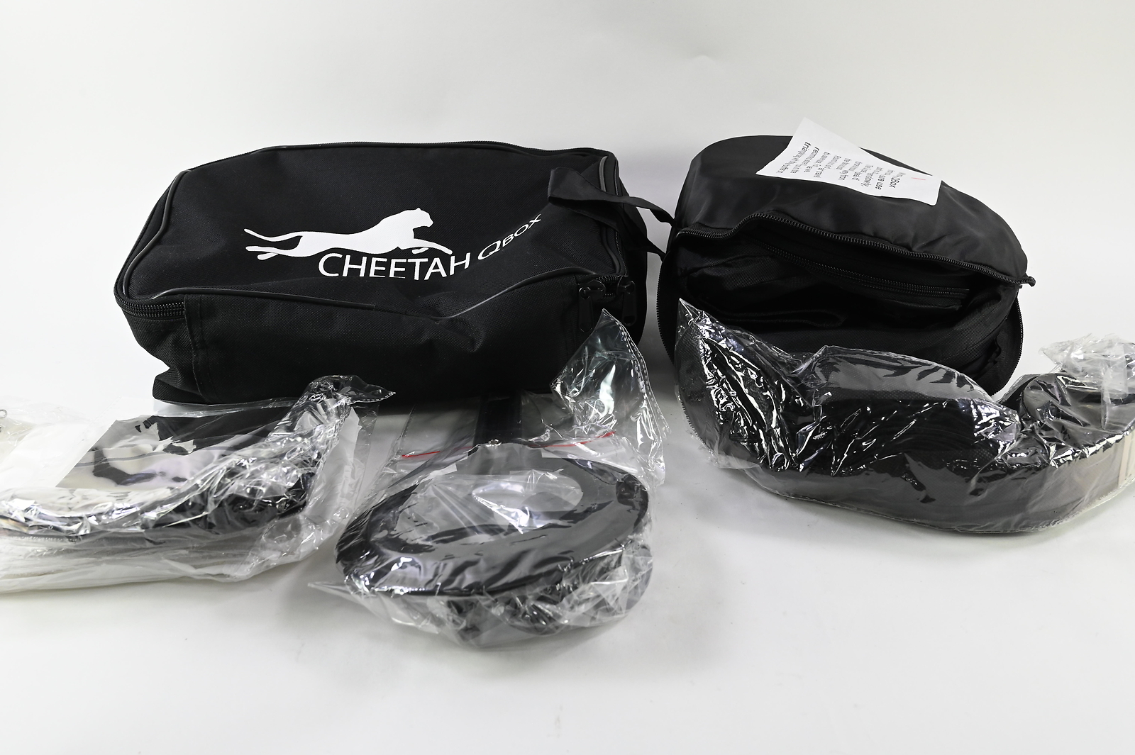 Cheetah Stand QBox Softbox 21"x23" #G906