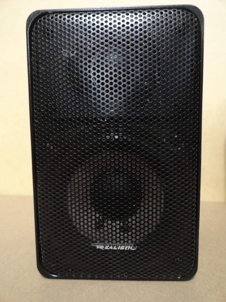 REALISTIC MINIMUS 7 SPEAKERS