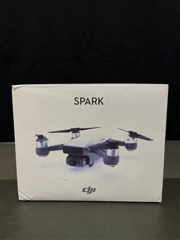Dji Spark Quadcopter (alpine White)