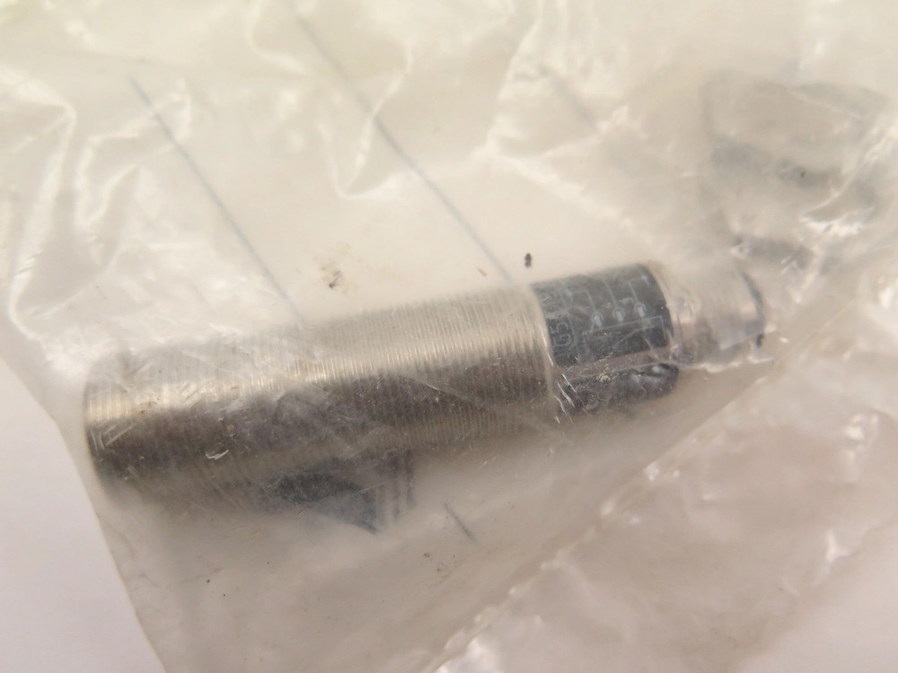 IFM IG5813 Photoelectric Sensor / Switch