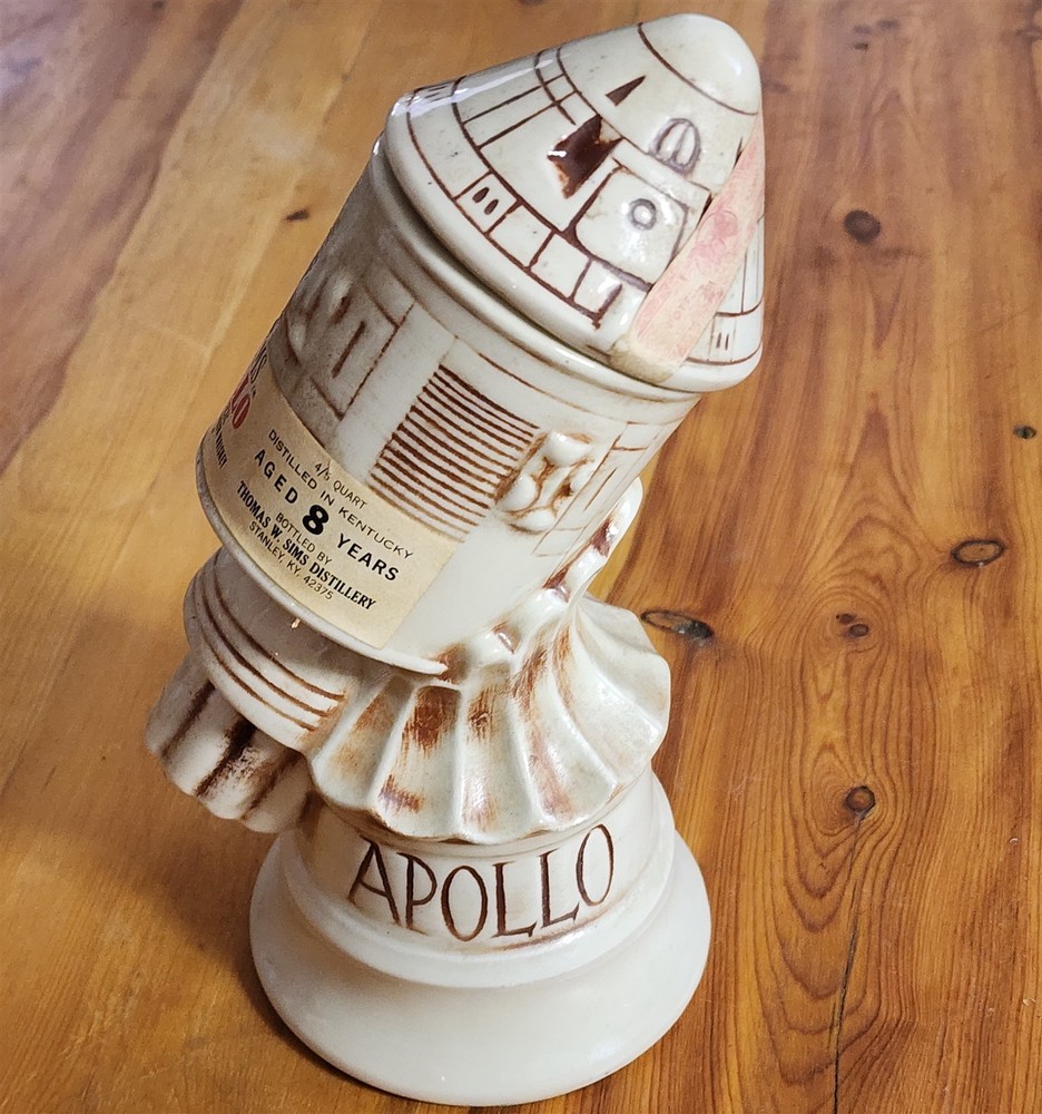 1969 CHINA APOLLO COMMAND MODULE EMPTY DECANTER MCCOY POTTERY SIMS DISTILLERY