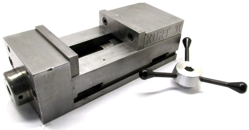 KURT 6" PULL-TYPE II CNC MACHINE VISE w/ JAWS & HANDLE - #PT600