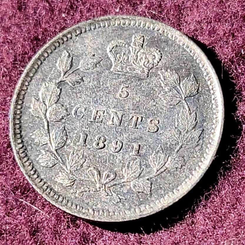 1891 Canada 5 cent silver - Solid XF (darkly toned) stk#K952