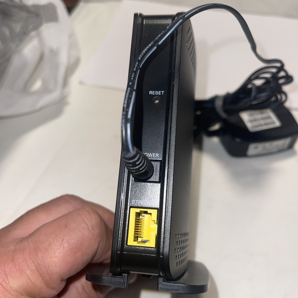 AT&T Wireless Cisco Microcell Extender DPH-154 Signal Booster