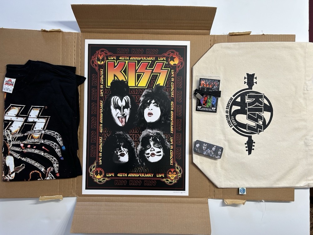 NEW - KISS 40th Anniversary Live Tour VIP Package 2014 EXCLUSIVE LIMITED EDITION