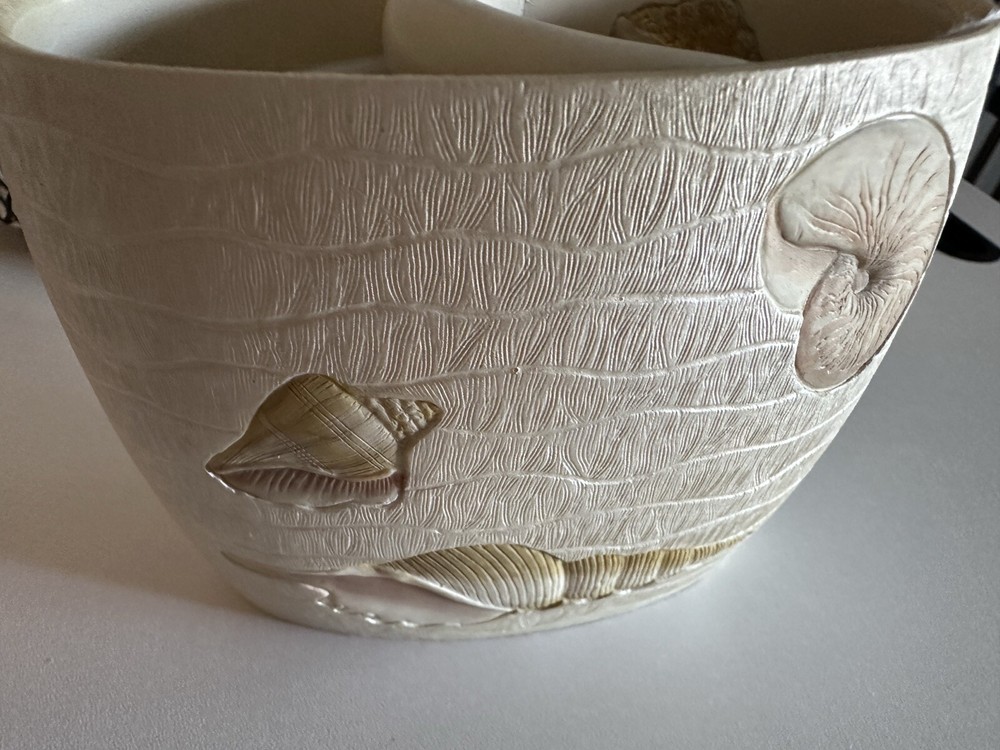 Bathroom Seashell Ceramic Toothbrush , Pencils, Makeup, Planter And Cup.