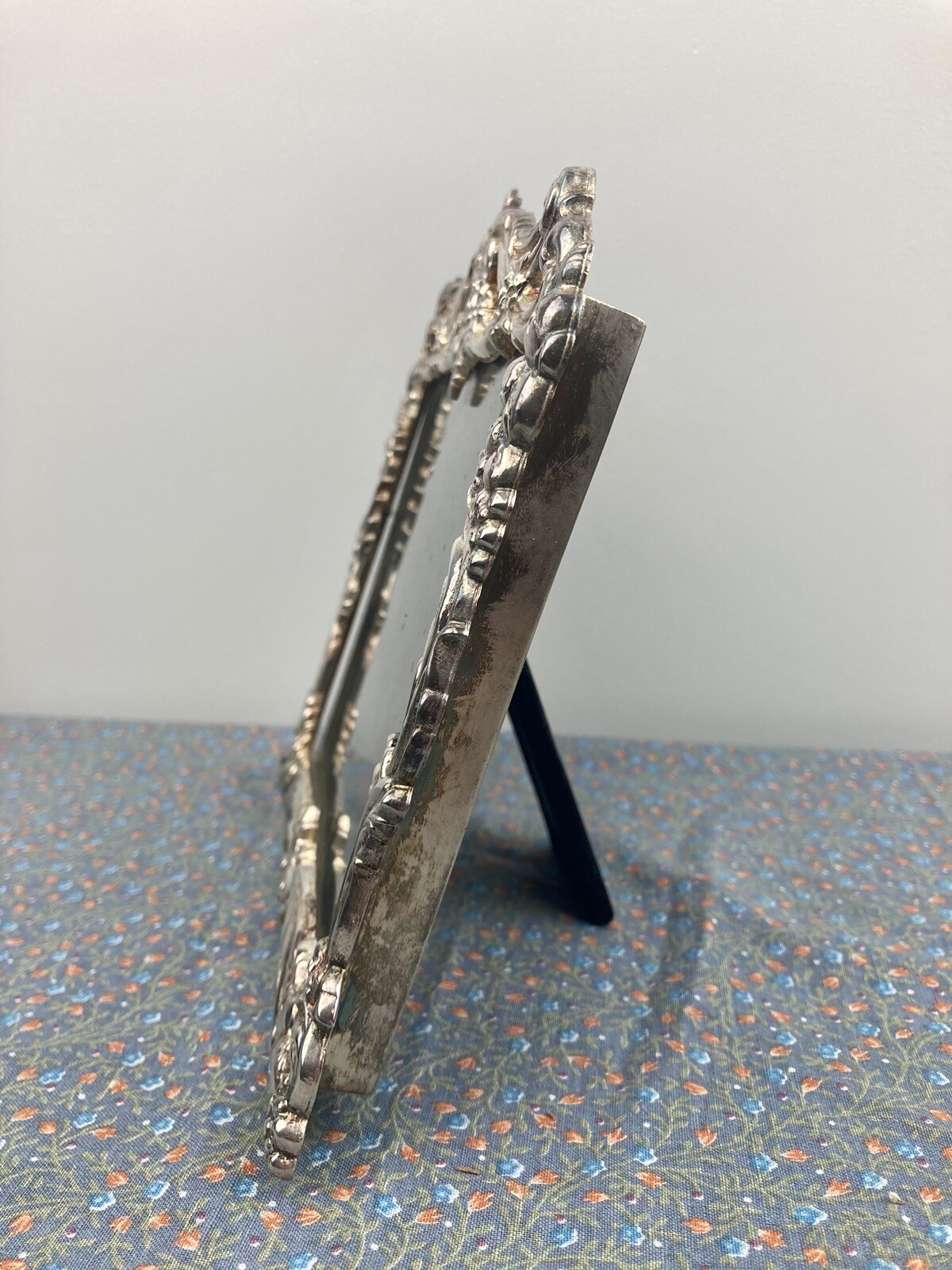 Antique Vintage Fruit Flower Art Nouveau Reed & Barton Silver Plated Photo Frame