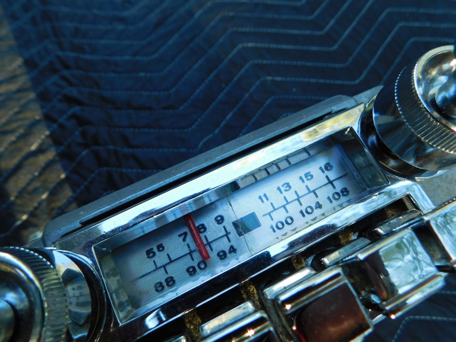 1965 FORD THUNDERBIRD OEM AM-FM RADIO KNOBS BEZEL SPEAKER