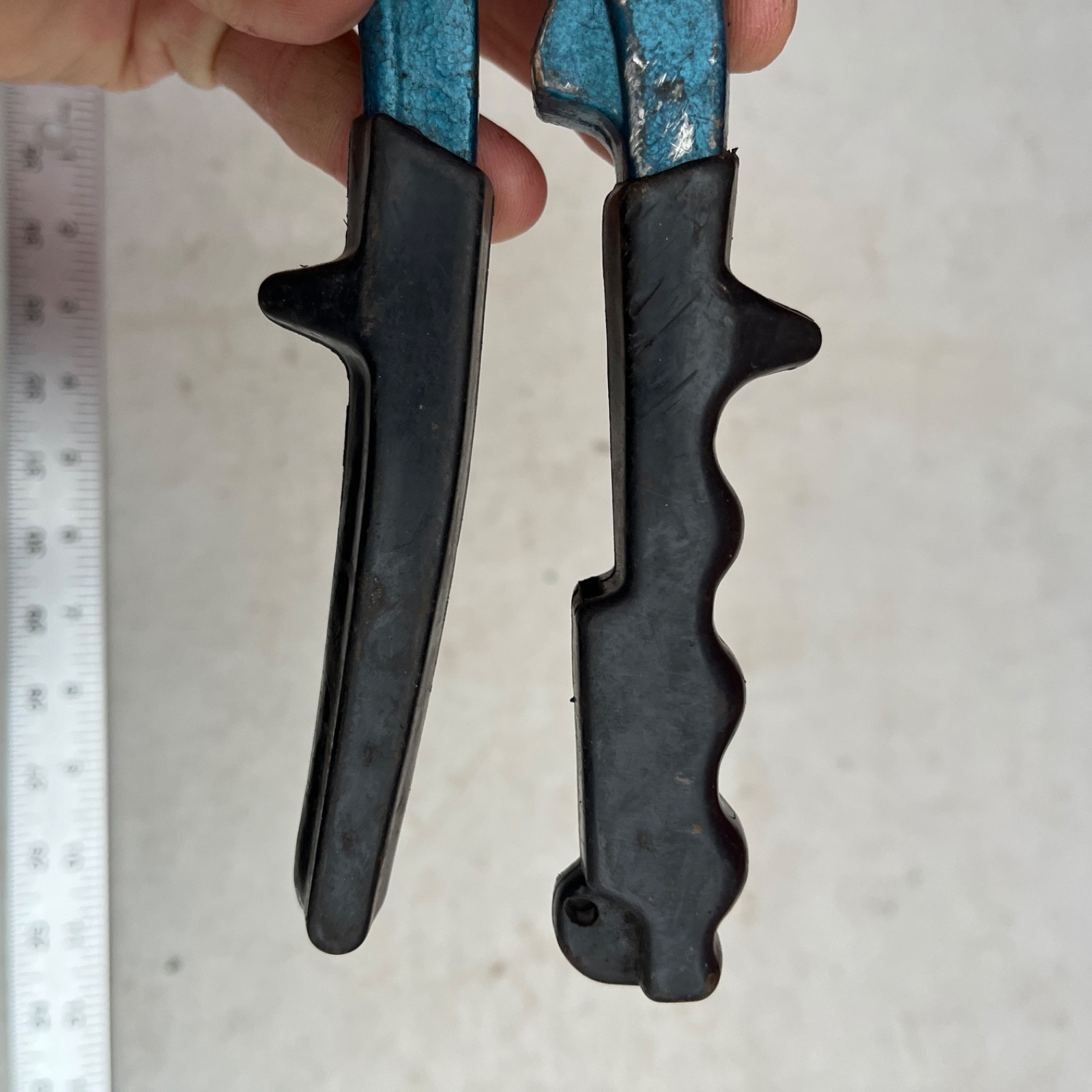 CAI Heavy Duty Aluminum Rivet Gun / Hand Riveter w/4 Nozzles & Nozzle Spanner