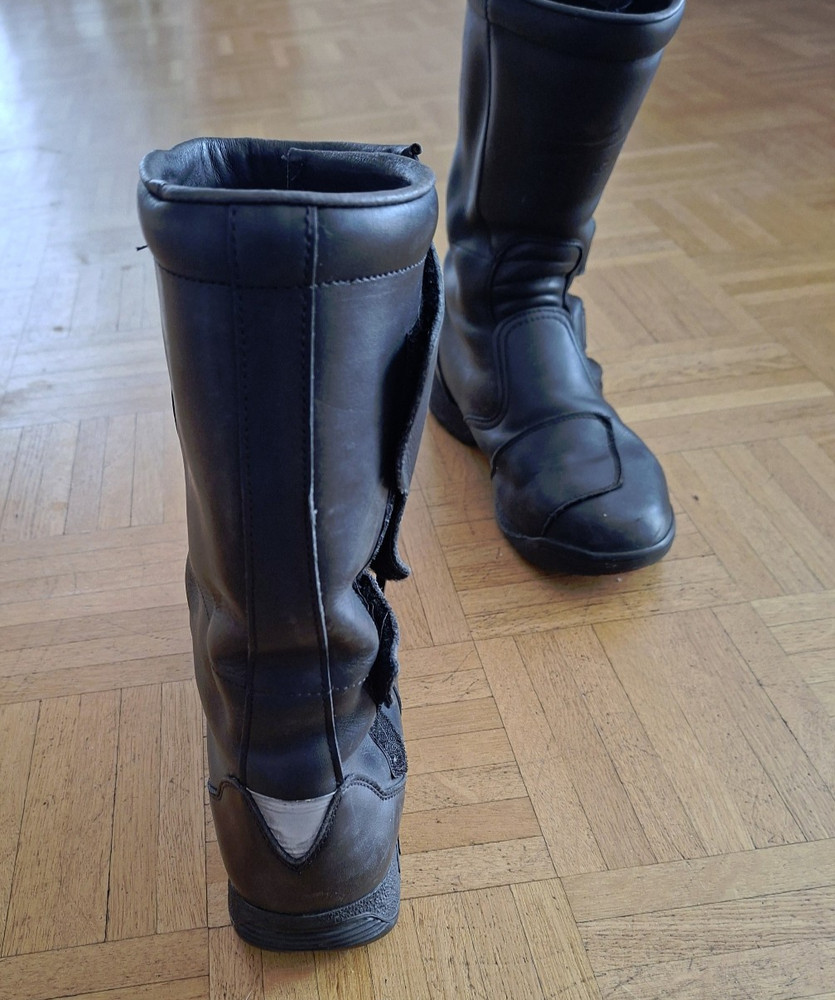 motorcycle boots mens size 42