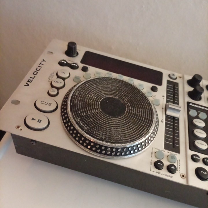 American Audio Velocity Dual DJ Scratcher - Untested -