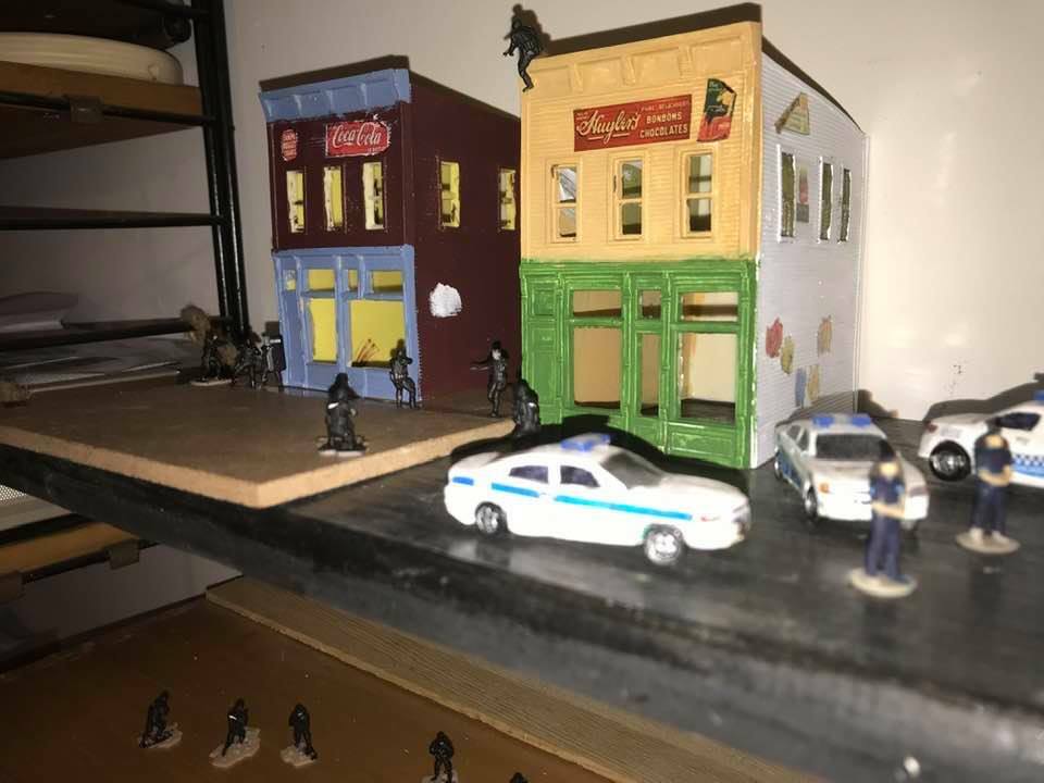 Ho 1/87 Scale SWAT Figure set (painted)