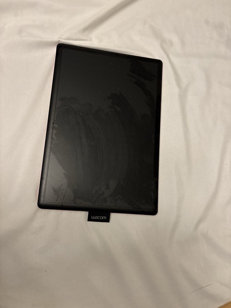 One by Wacom CTL-672 Graphic Drawing Tablet Only