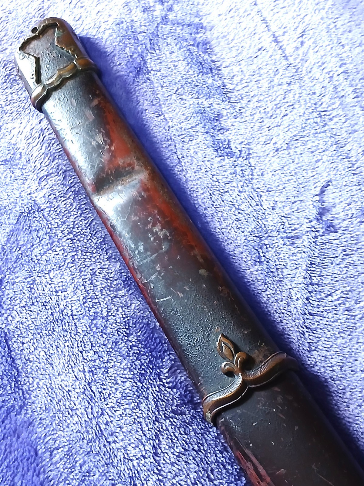 WWII Japanese Ofiicer's Showato Sword Signed "Fukumoto Amahide" with Tachi Tsuka