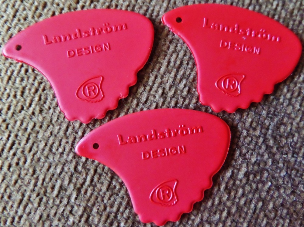 Landstrom Sharkfin Plectrums 3 Picks (Light)