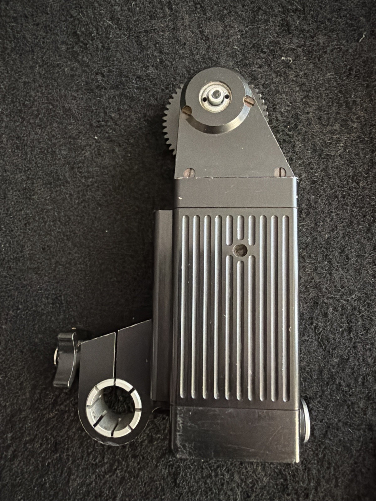 Heden M28VPT-20111 Vertical High Torque Film Camera Follow Focus Lens Motor