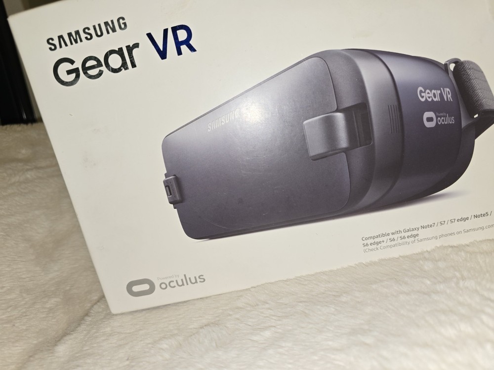 Samsung VR Headset