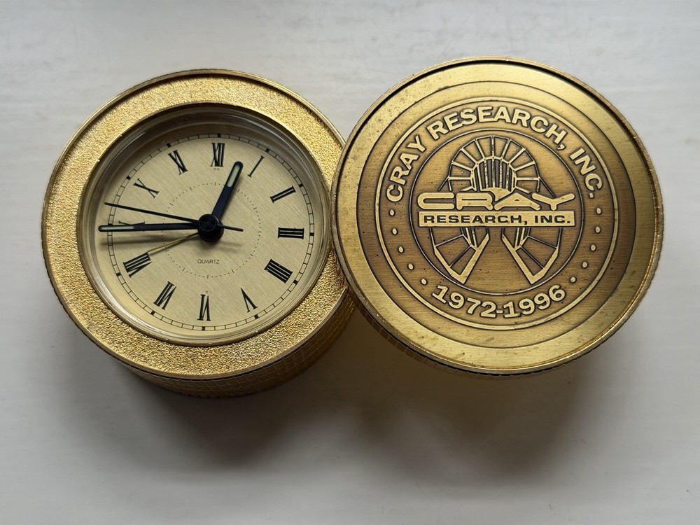 Cray Research, Inc. 1972-1996 Desktop Clock - Tested & Working!