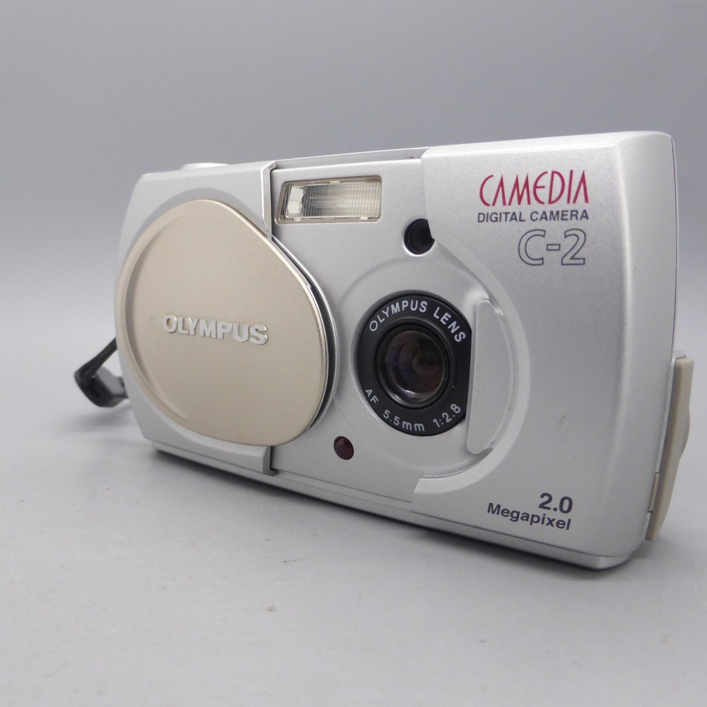 Olympus Digital Camera Camedia C-2 2.0MP Silver Tested
