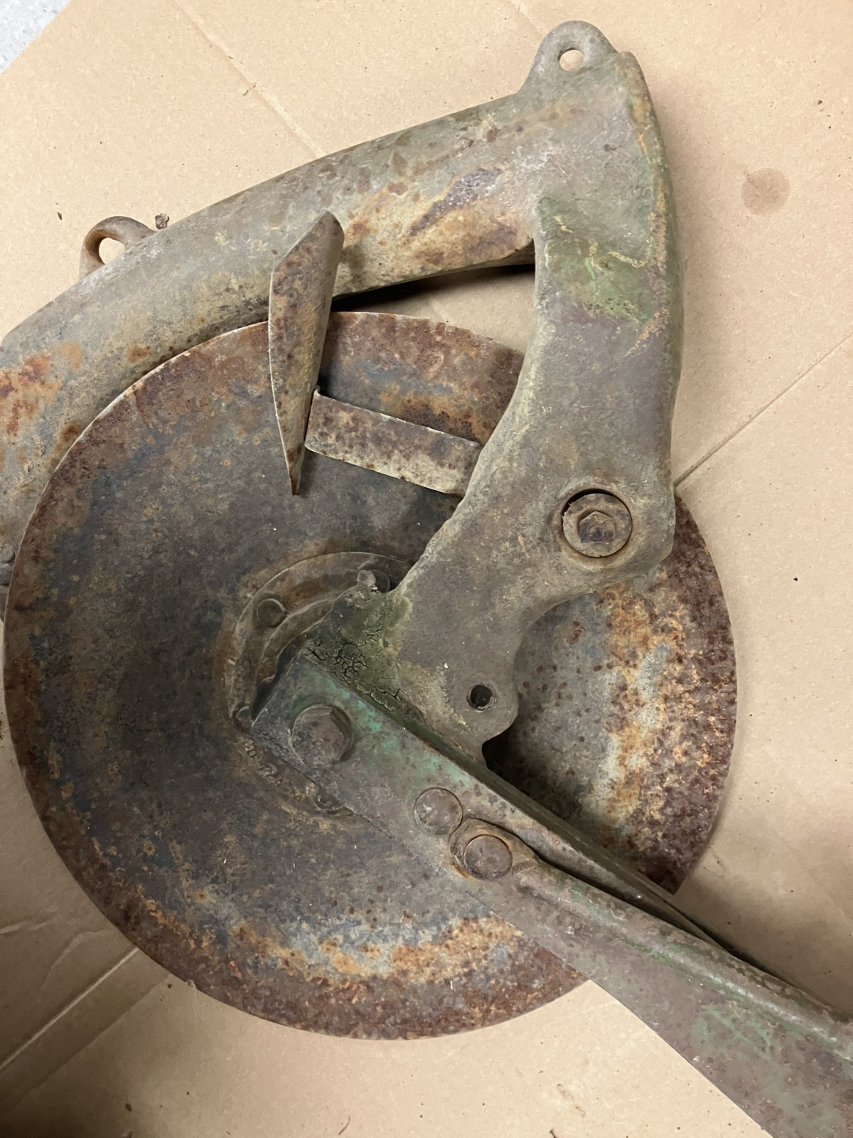 JOHN DEERE VAN BRUNT GRAIN DRILL SINGLE OPENER